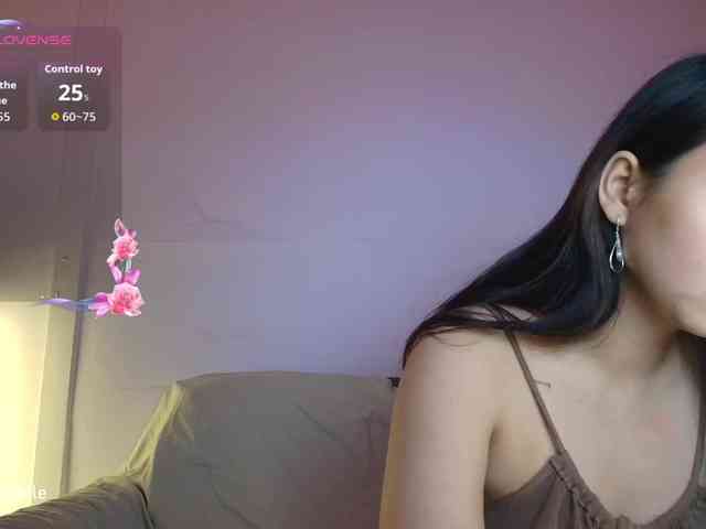 RozyElle webcam