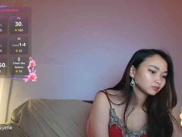 RozyElle webcam
