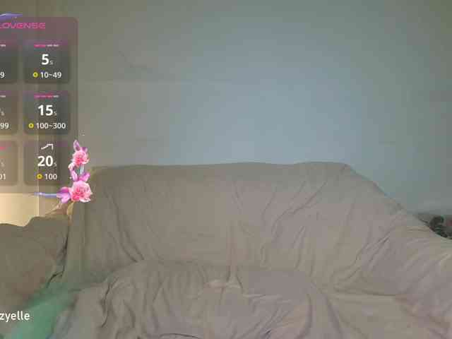 RozyElle webcam
