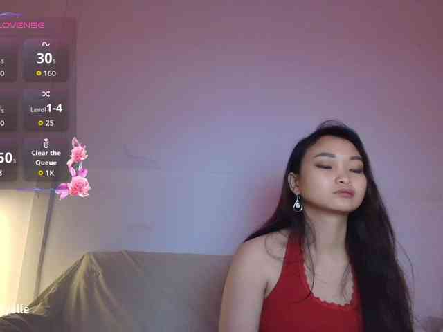 RozyElle webcam