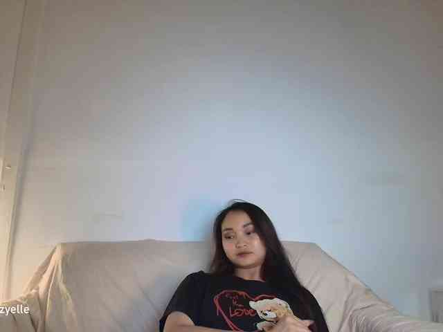 RozyElle webcam