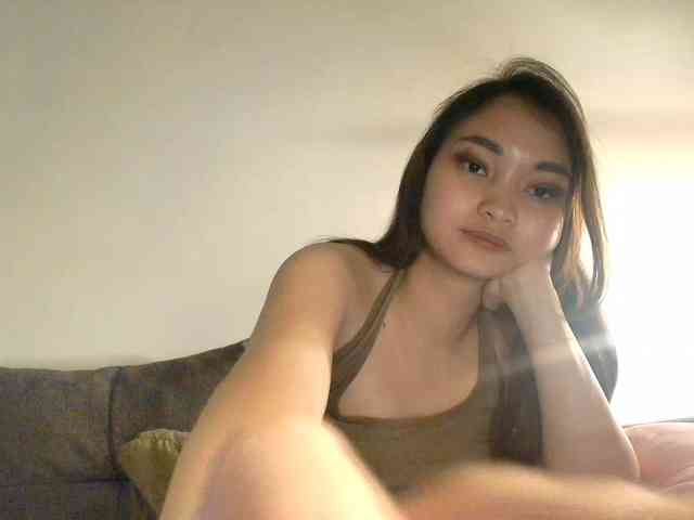 RozyElle webcam