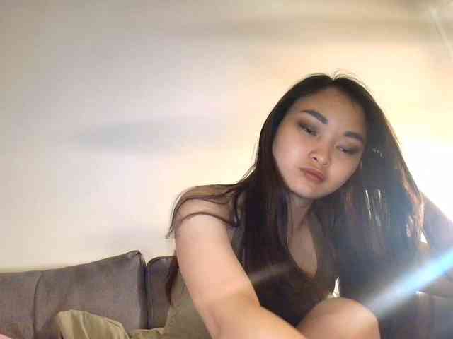 RozyElle webcam