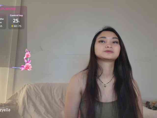 RozyElle webcam
