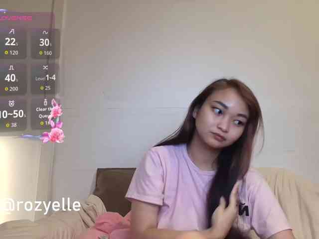RozyElle webcam