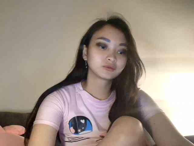 RozyElle webcam