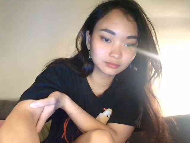 RozyElle webcam