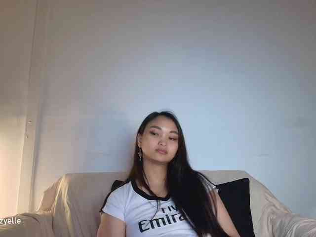 RozyElle webcam