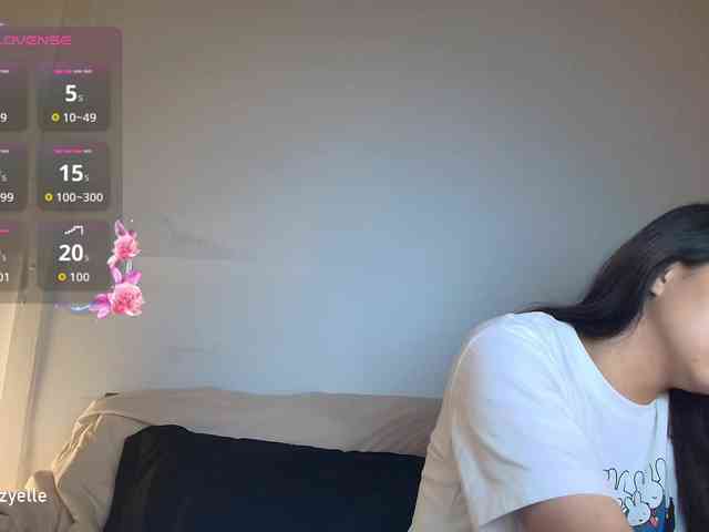 RozyElle webcam