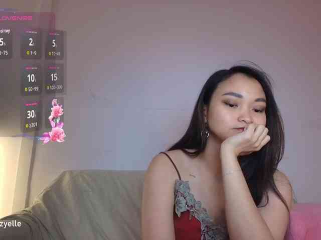 RozyElle webcam