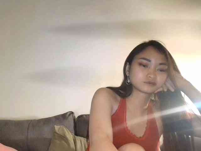 RozyElle webcam