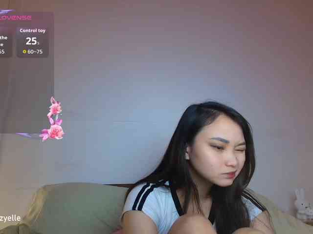 RozyElle webcam