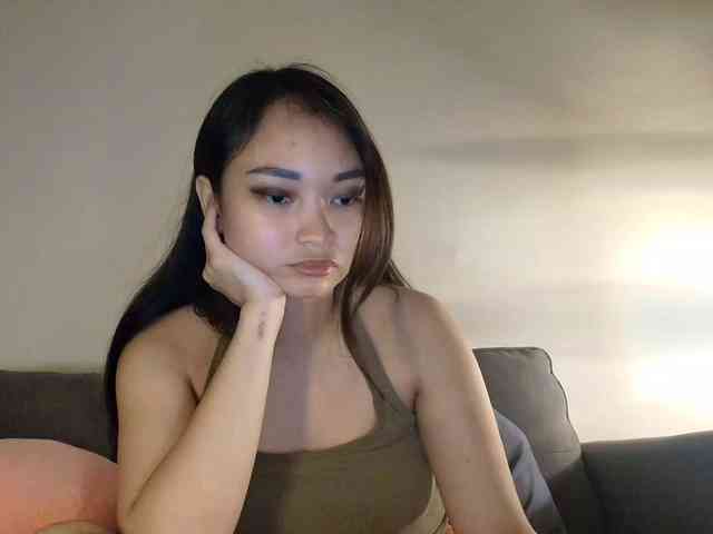 RozyElle webcam