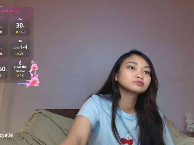 RozyElle webcam