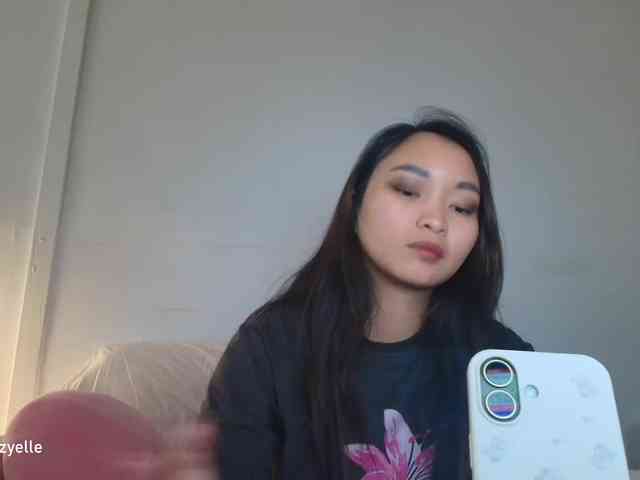 RozyElle webcam