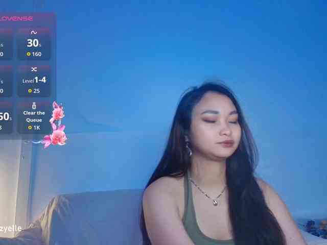 RozyElle webcam
