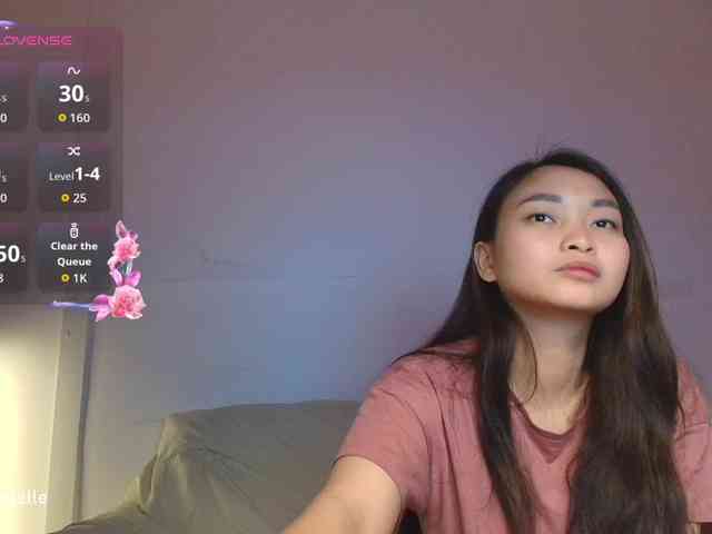 RozyElle webcam