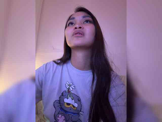 RozyElle webcam