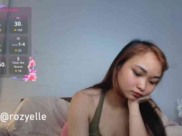 rozyelle's live room