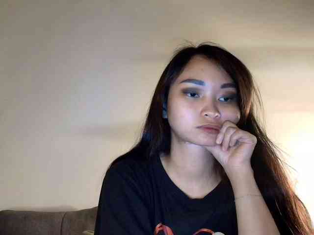 RozyElle webcam