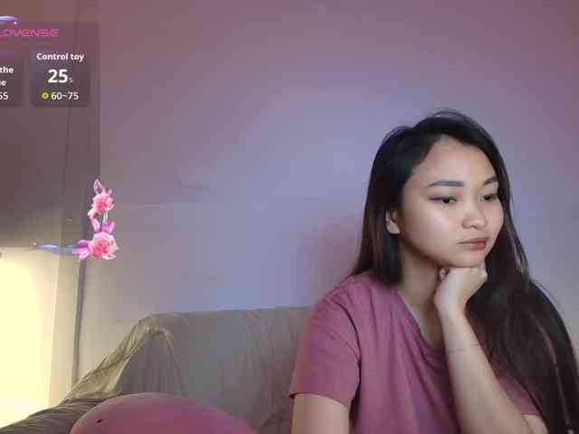RozyElle webcam