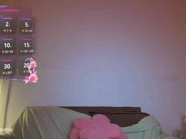 RozyElle webcam