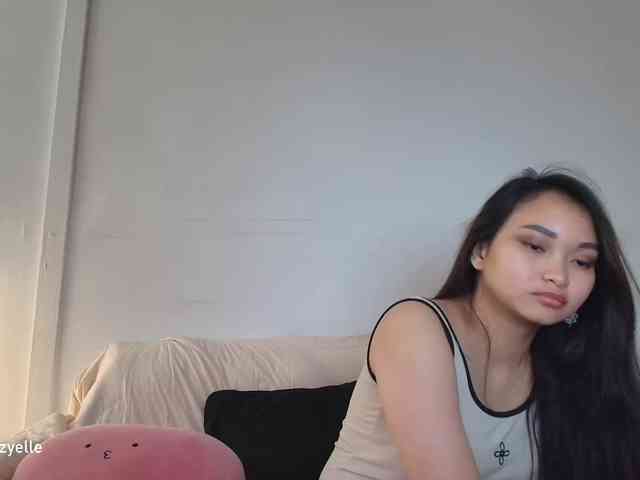 RozyElle webcam