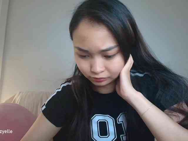 RozyElle webcam