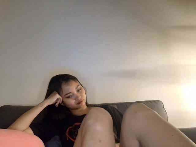 RozyElle webcam