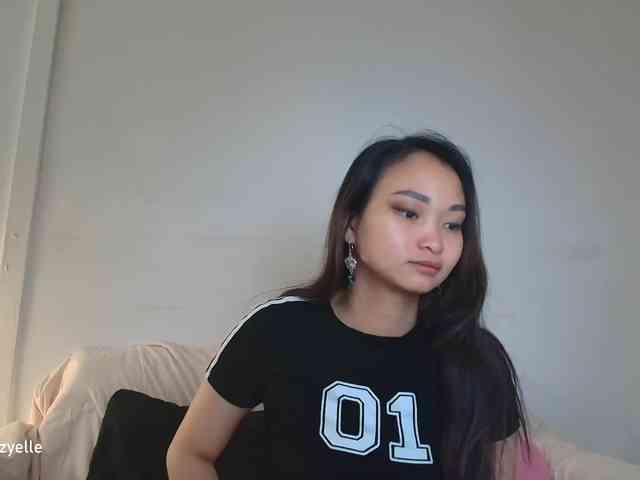 RozyElle webcam