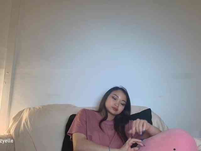 RozyElle webcam