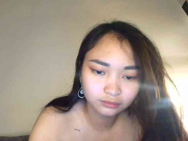 RozyElle webcam