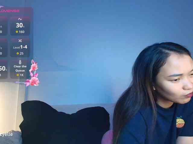RozyElle webcam
