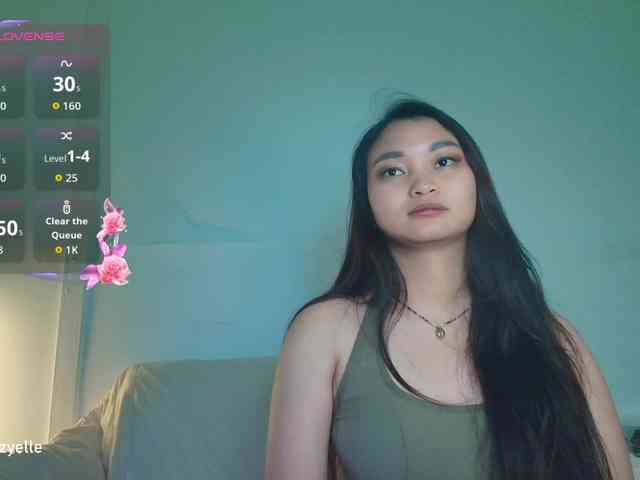 RozyElle webcam