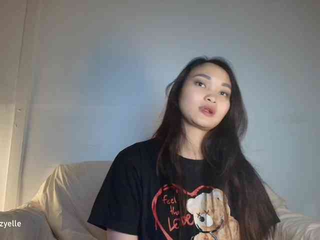RozyElle webcam