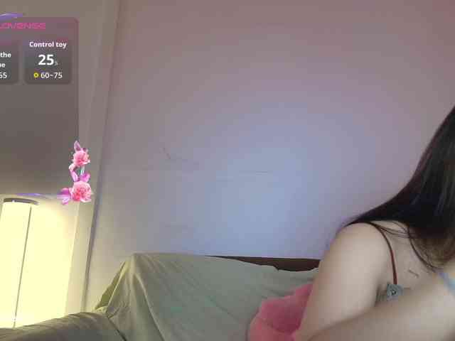 RozyElle webcam