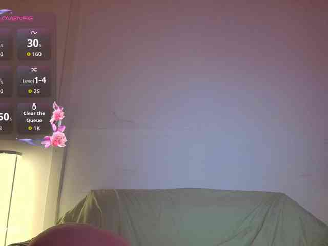 RozyElle webcam