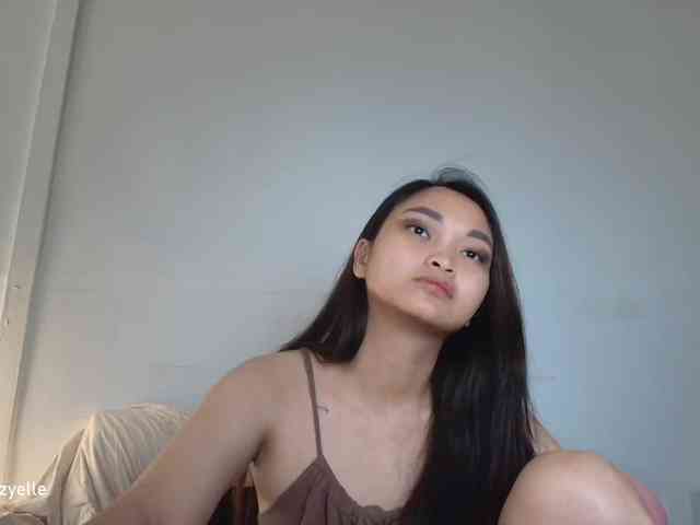 RozyElle webcam