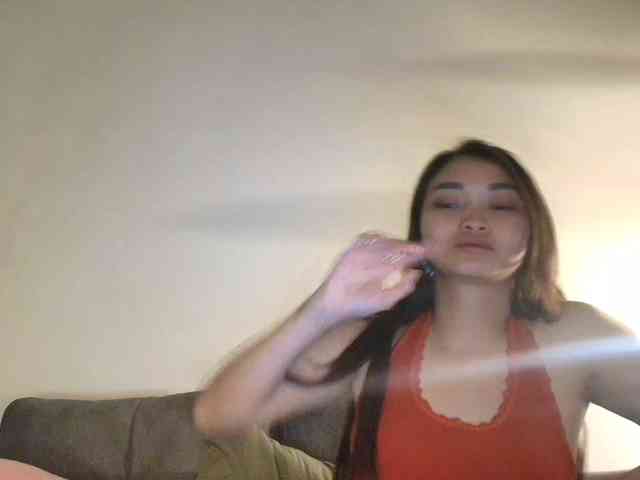 RozyElle webcam