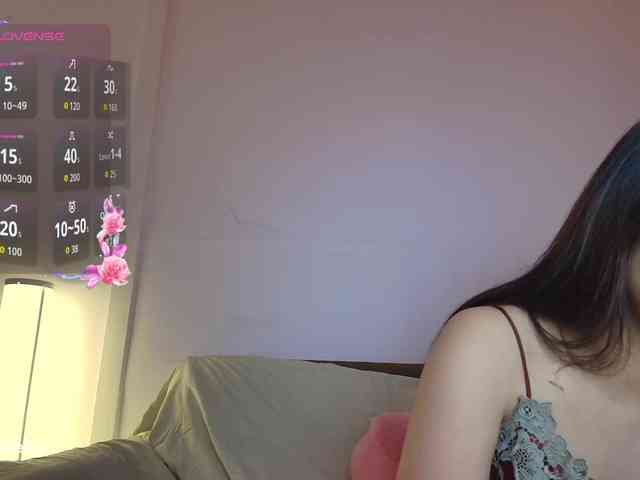 RozyElle webcam