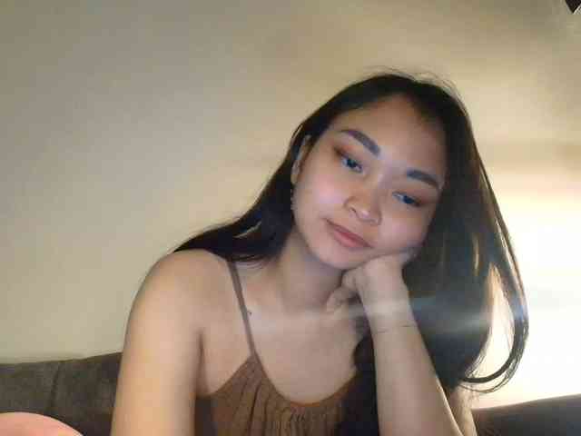 RozyElle webcam