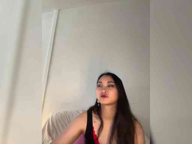 RozyElle webcam