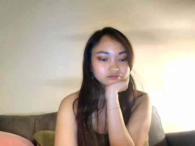 RozyElle webcam