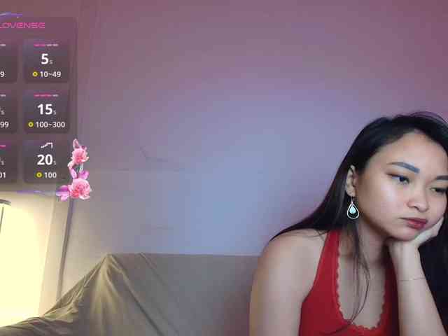 RozyElle webcam