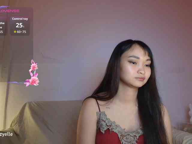 RozyElle webcam