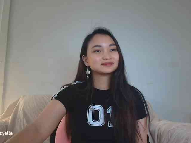 RozyElle webcam