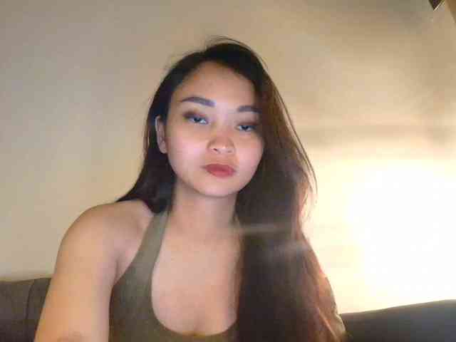 RozyElle webcam