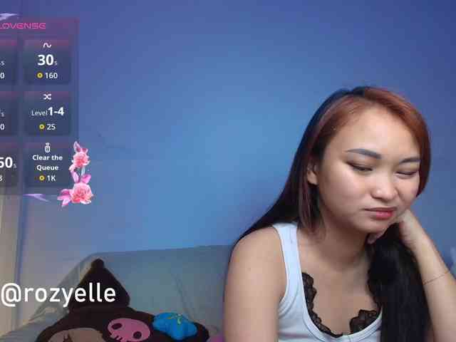 RozyElle webcam