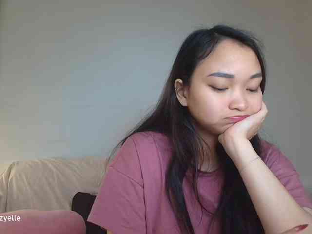 RozyElle webcam