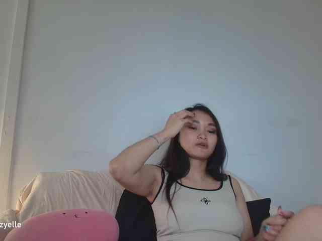 RozyElle webcam